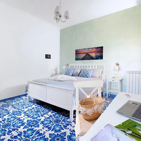 Bed & Breakfast Smeraldo Santa Maria La Carita